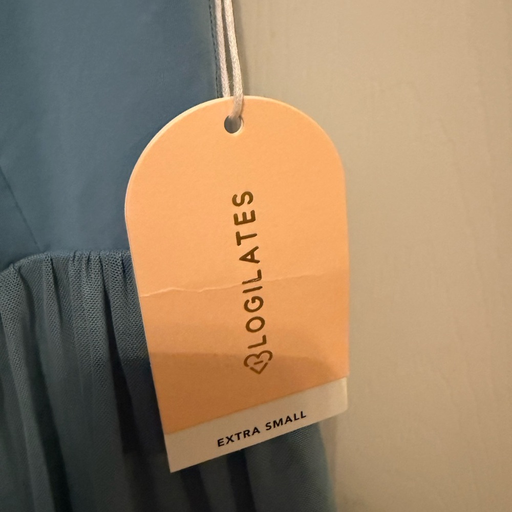 Logilates Blue Dress - Picture 2 of 4
